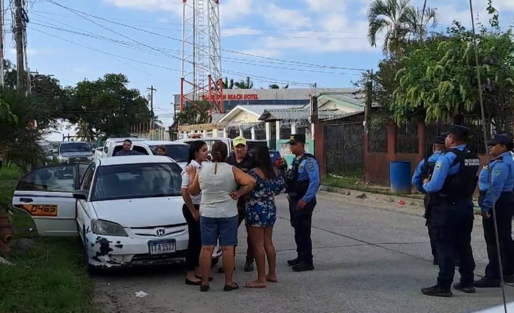 Family of Honduran man found dead inside his taxi